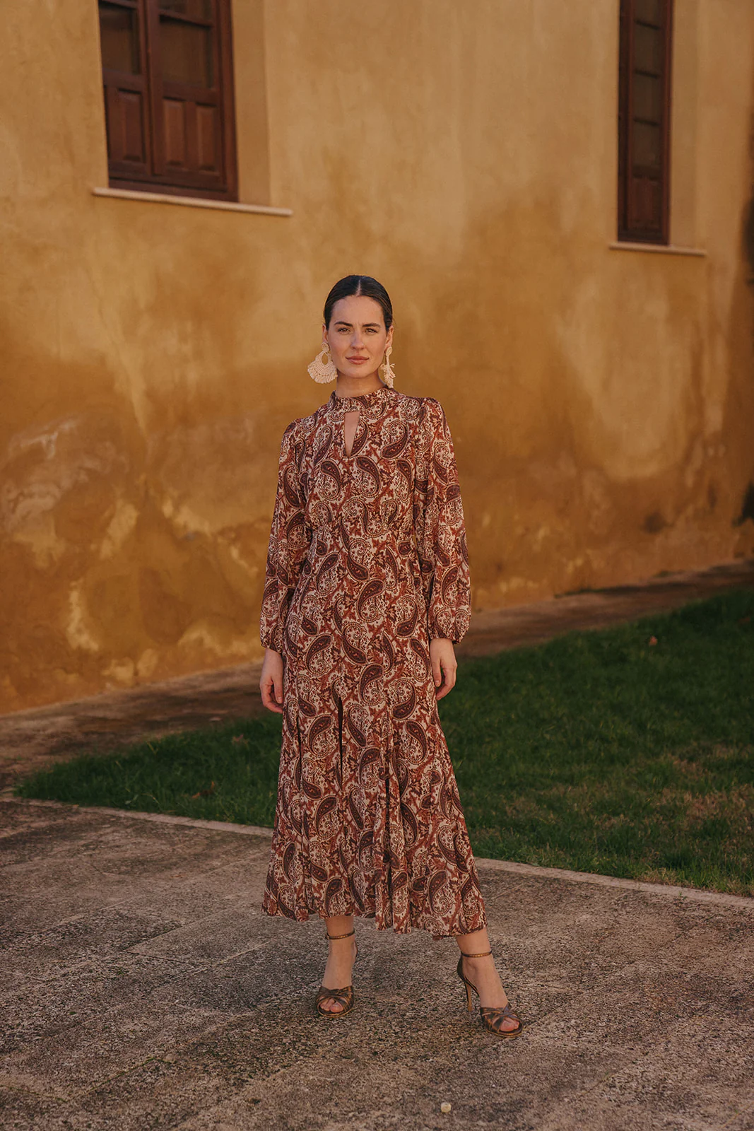 Vestido Soneto Chocolate - Image 5
