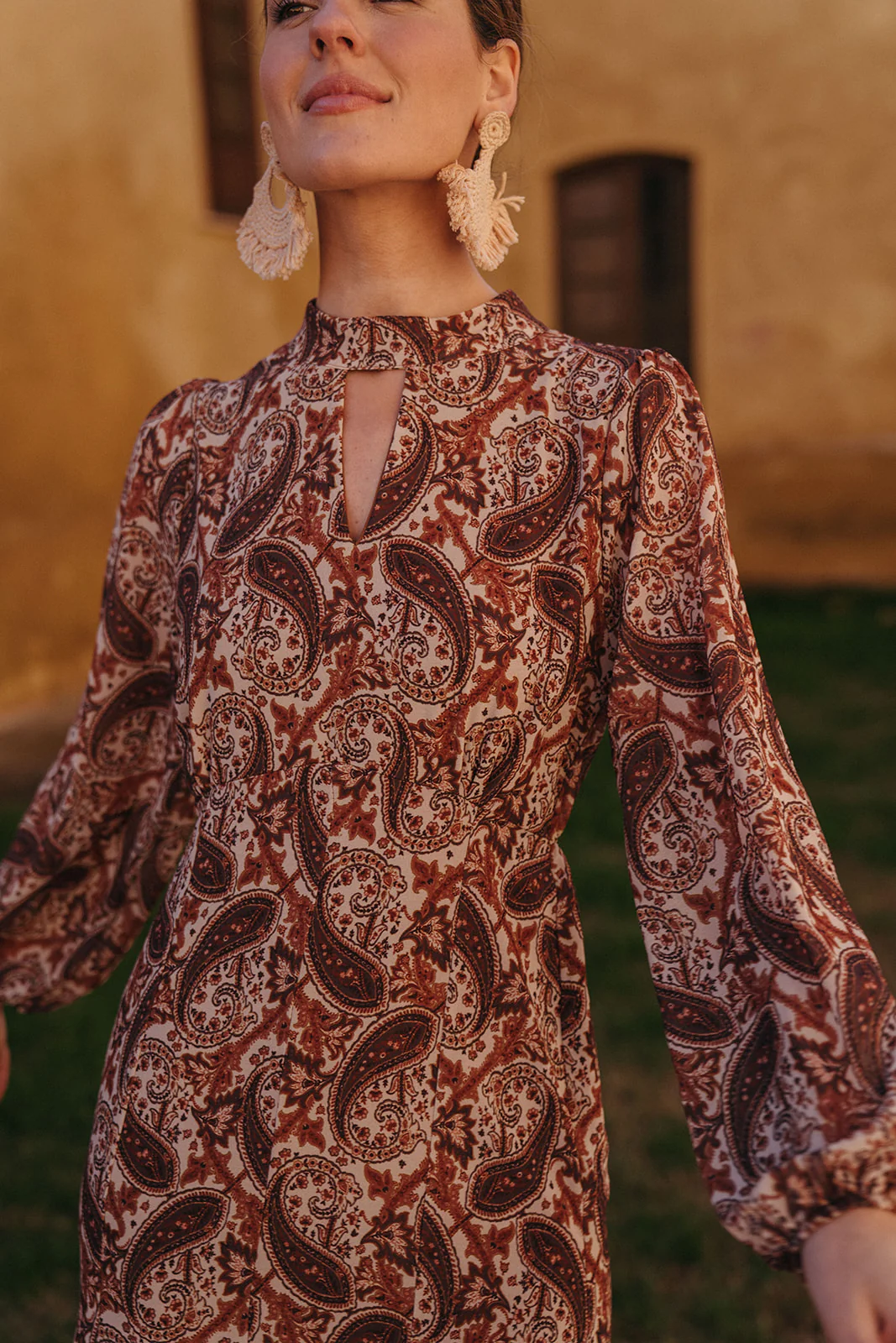 Vestido Soneto Chocolate - Image 7